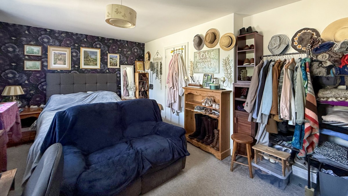 Swallows Rise, Westbury