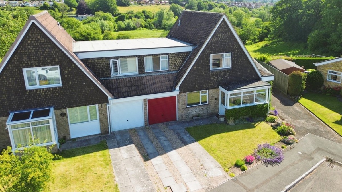 Damask Way, Warminster