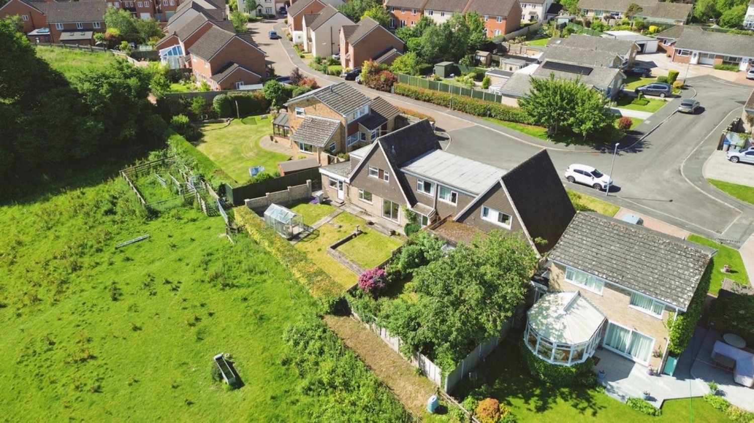 3 bedroom House for Sale Damask Way, Warminster