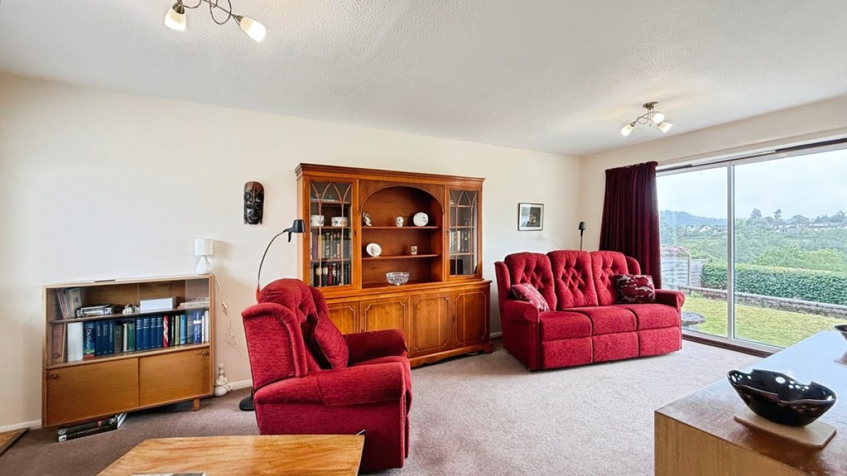 Damask Way, Warminster