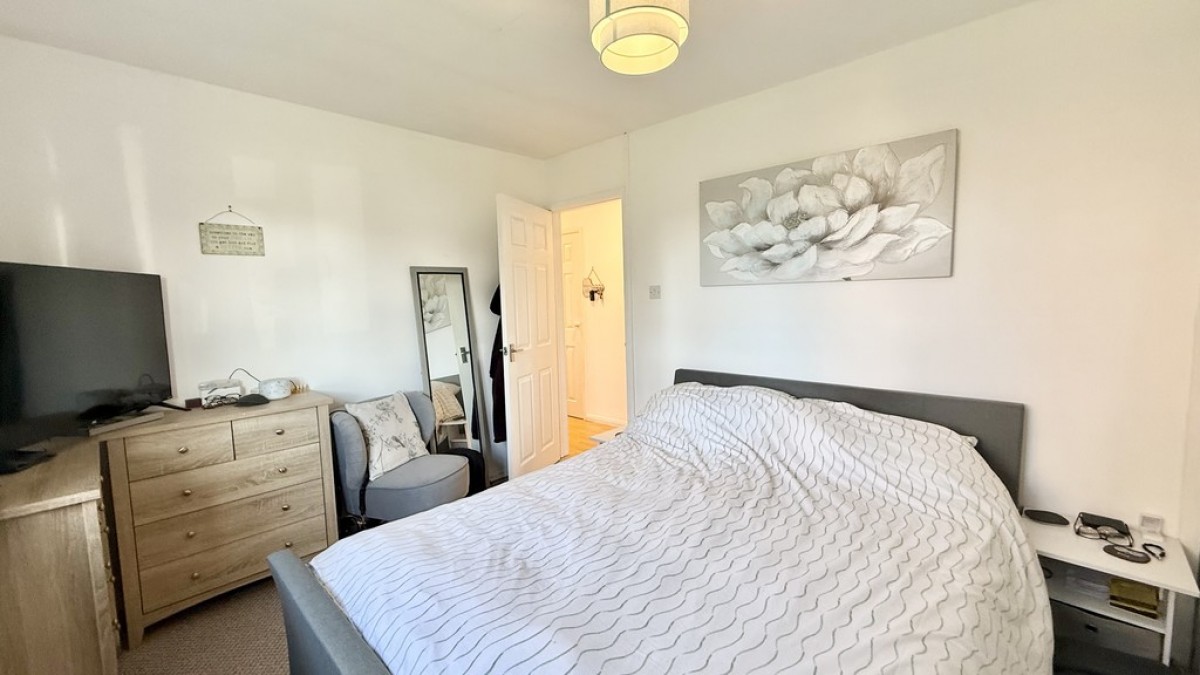 Station Road, Westbury