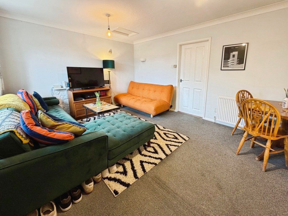 Clay Close, Dilton Marsh