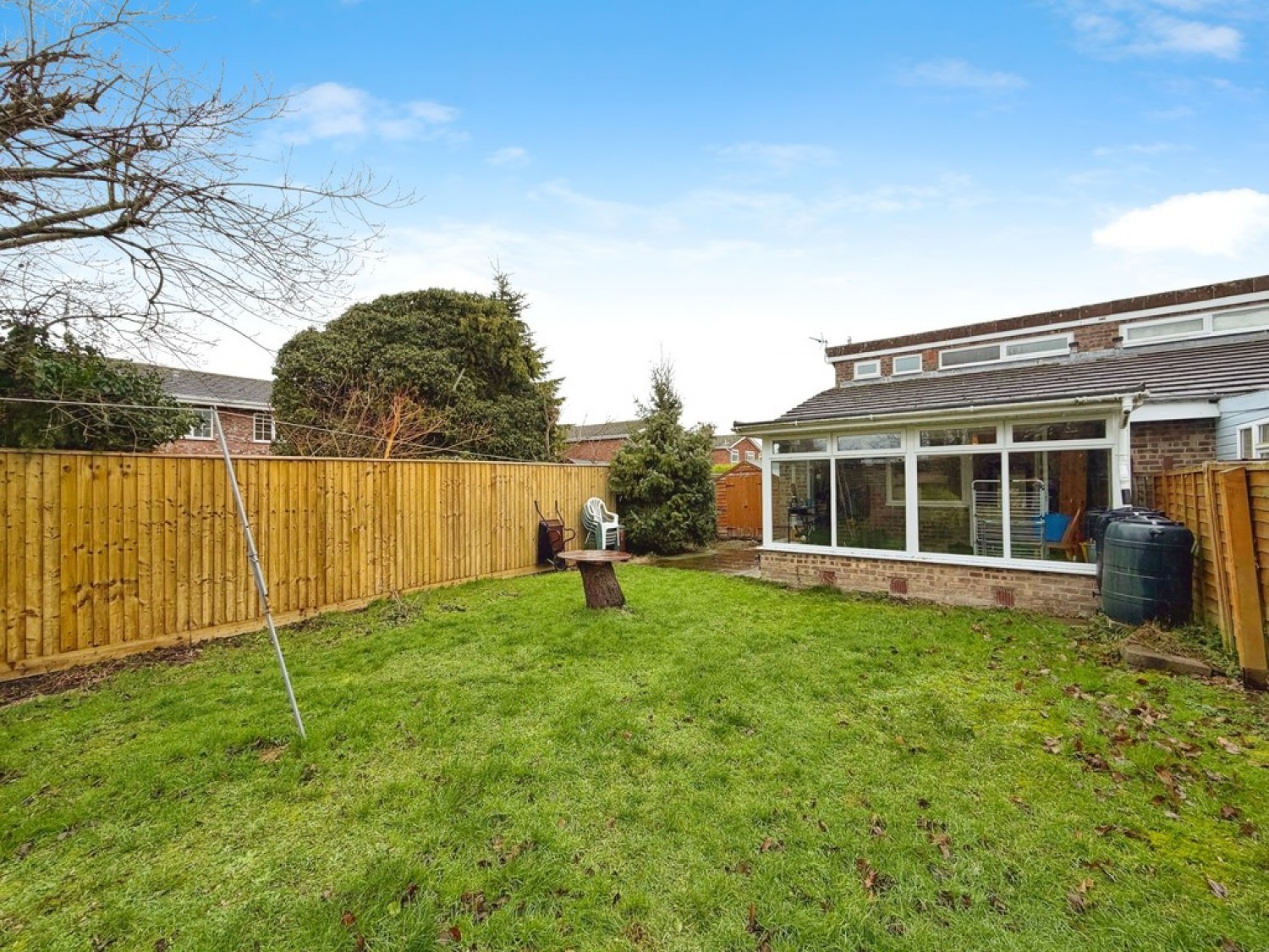 1 bedroom Bungalow in Clay Close, Dilton Marsh