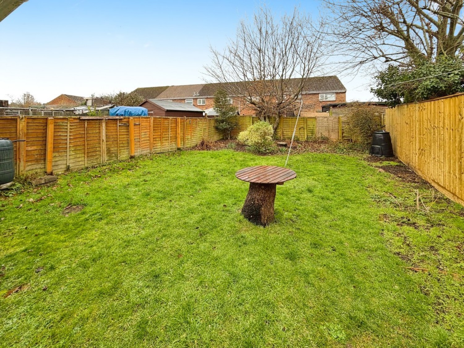 1 bedroom Bungalow in Clay Close, Dilton Marsh