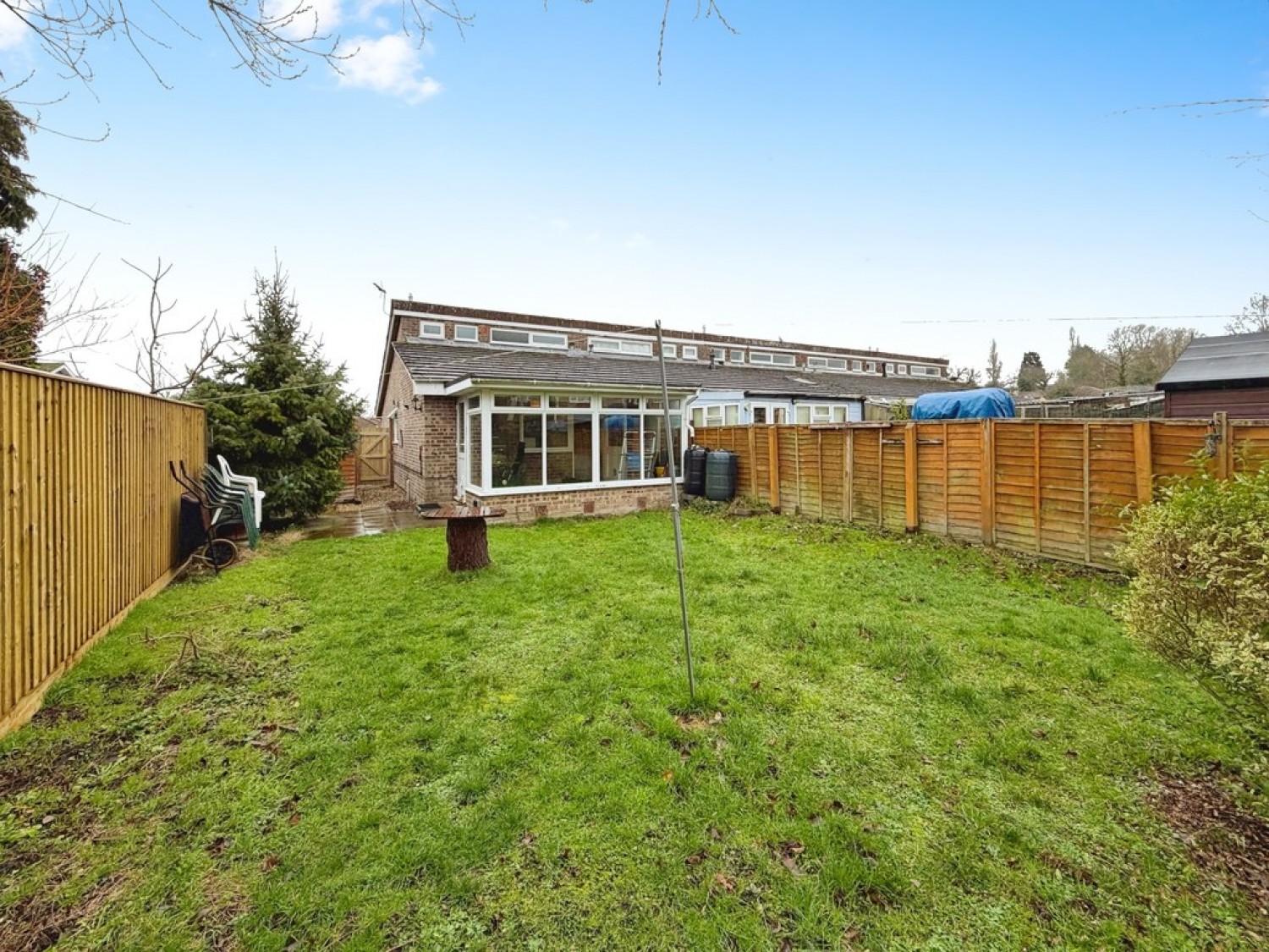 1 bedroom Bungalow in Clay Close, Dilton Marsh