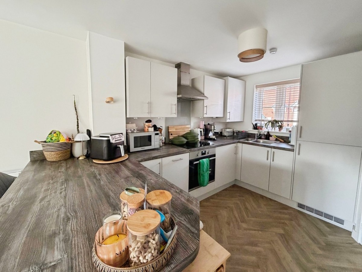 Sirius Close, Warminster