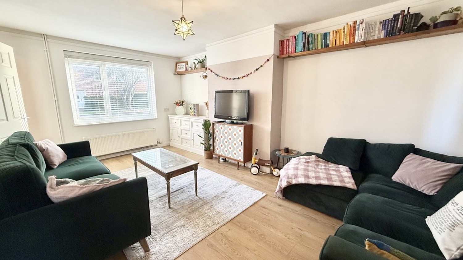 Sycamore Grove, Westbury