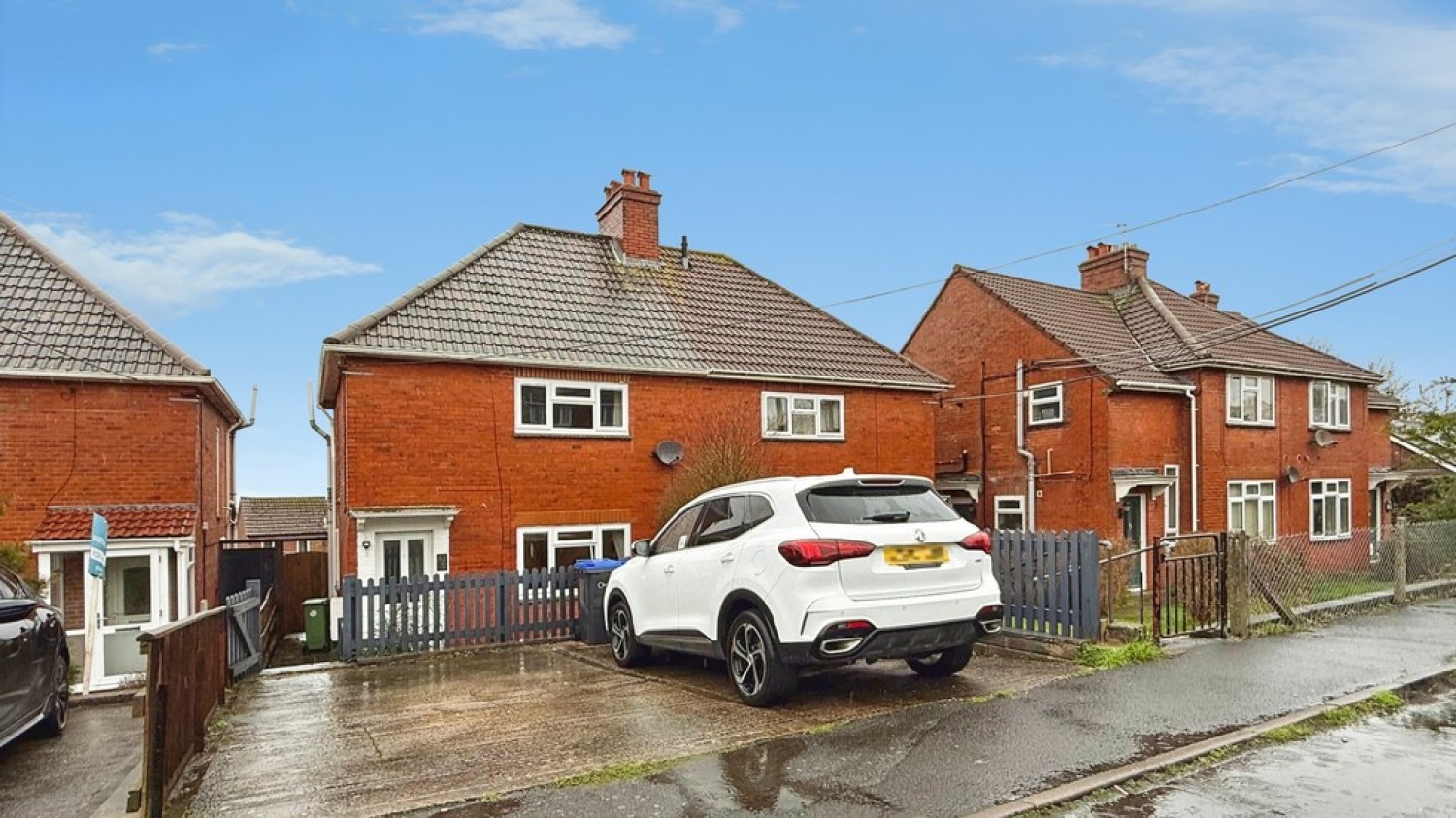 2 bedroom House in The Butts, Westbury