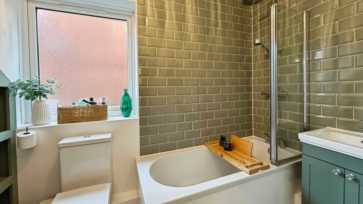 2 bedroom House in The Butts, Westbury