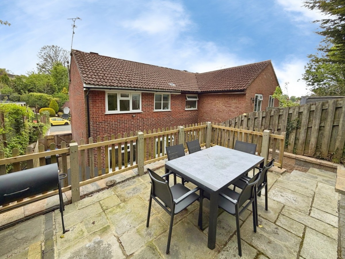 Butlers Court, Warminster
