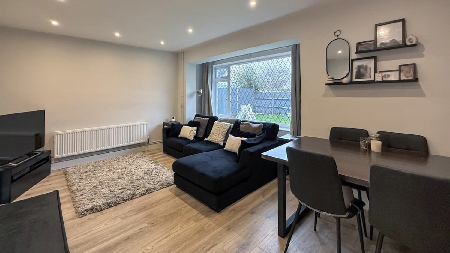 3 bedroom House for Sale Langholm Avenue, Warminster