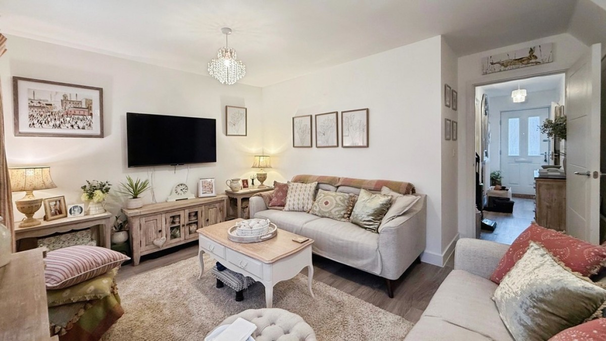 Flint Crescent, Westbury