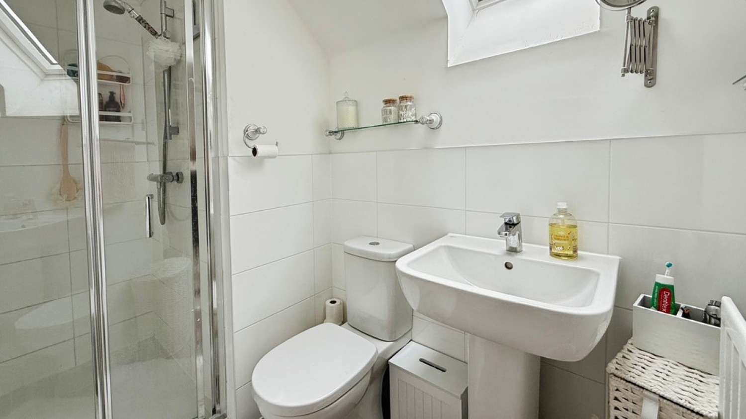 4 bedroom House for Sale Flint Crescent, Westbury