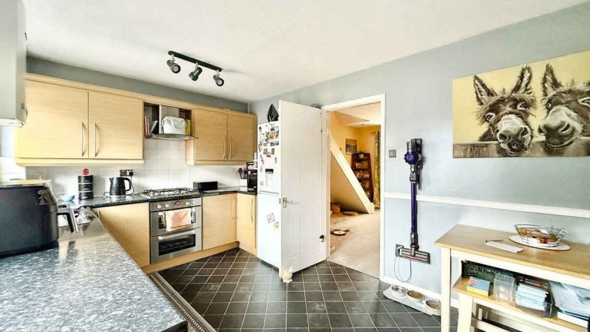 Morley Field, Warminster