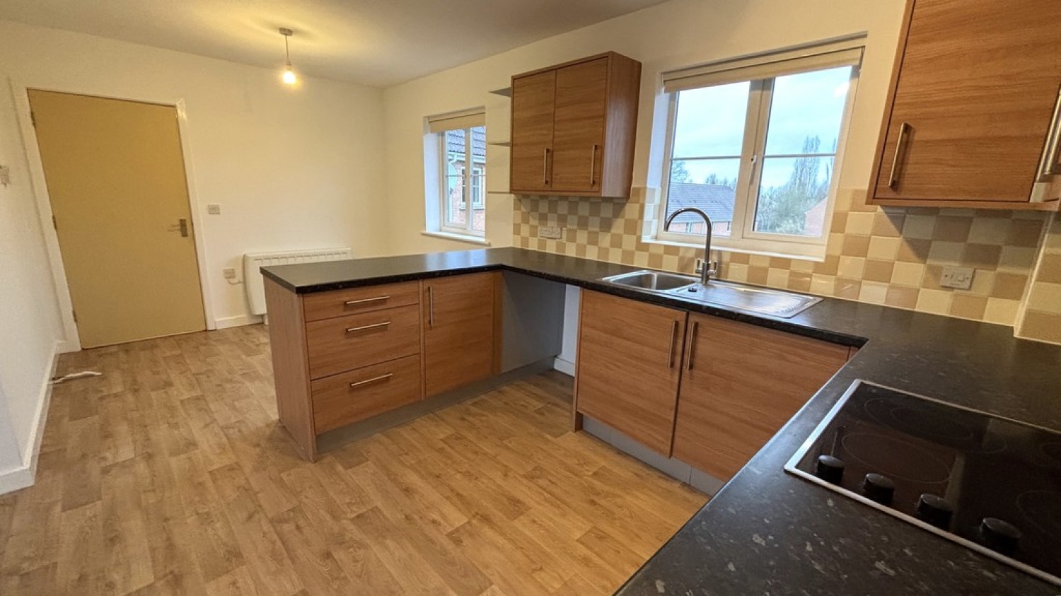 2 bedroom Flat for Letting Tarpan Walk, Westbury