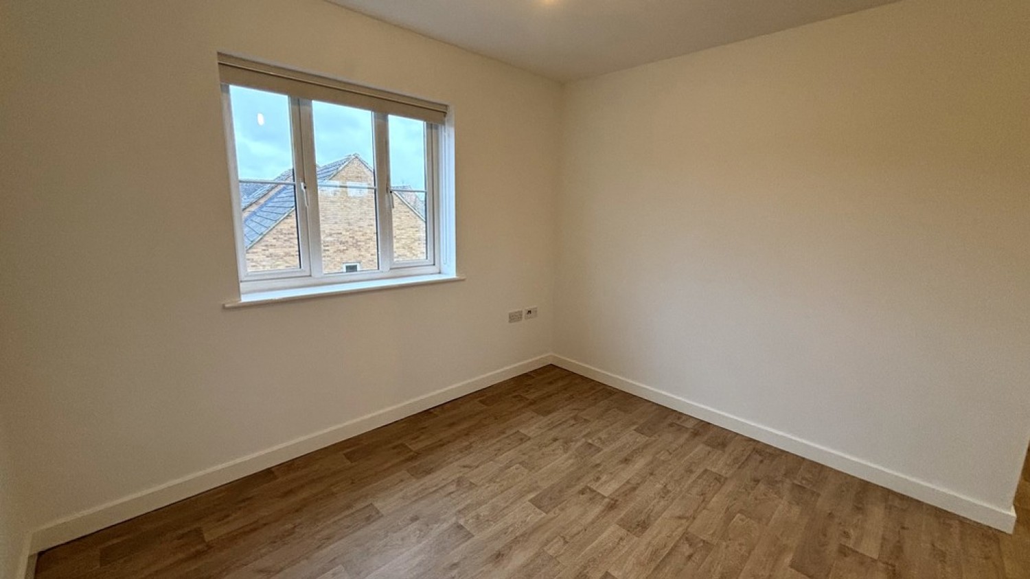 2 bedroom Flat for Letting Tarpan Walk, Westbury