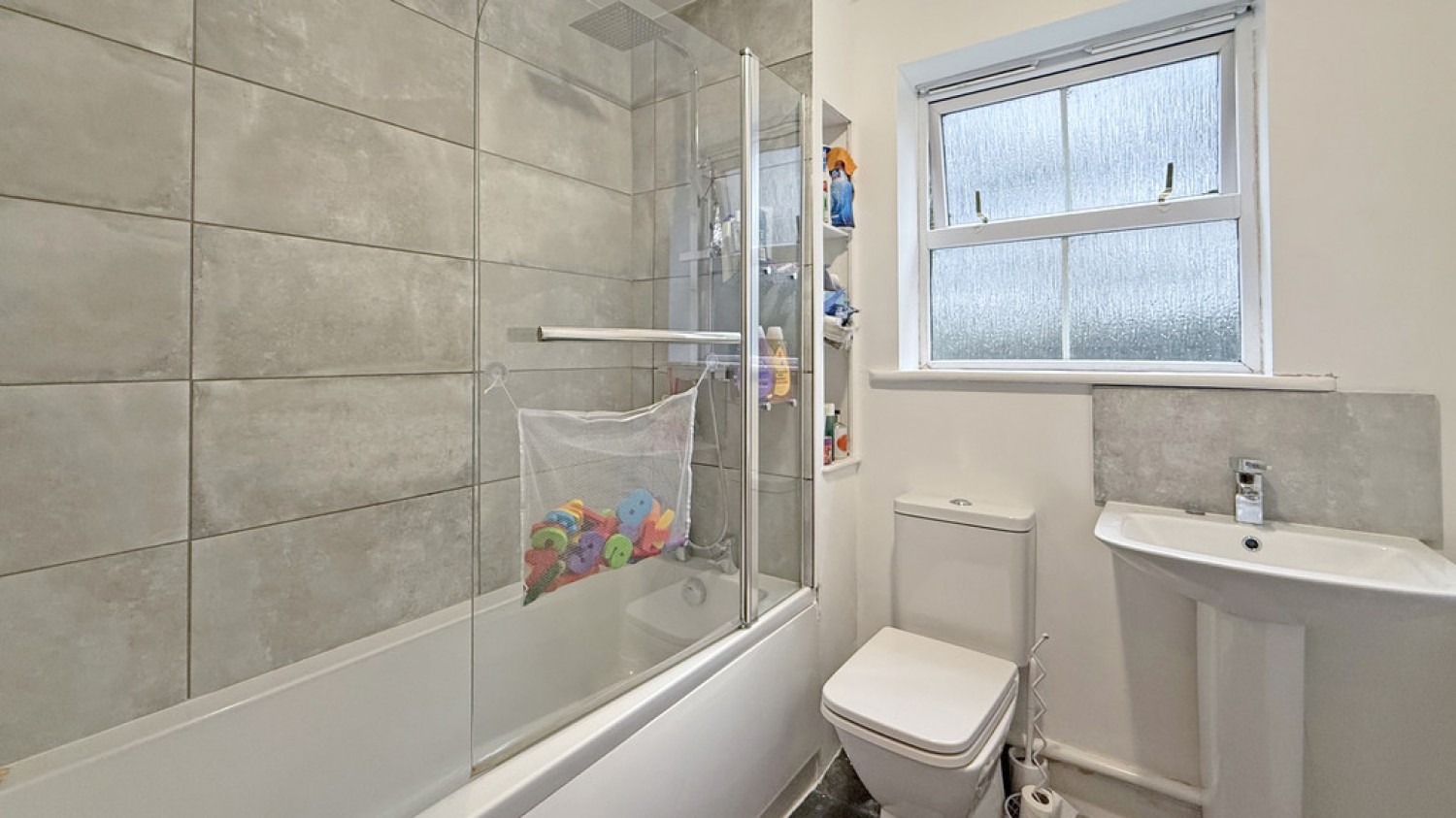 3 bedroom House in Chalford, Westbury