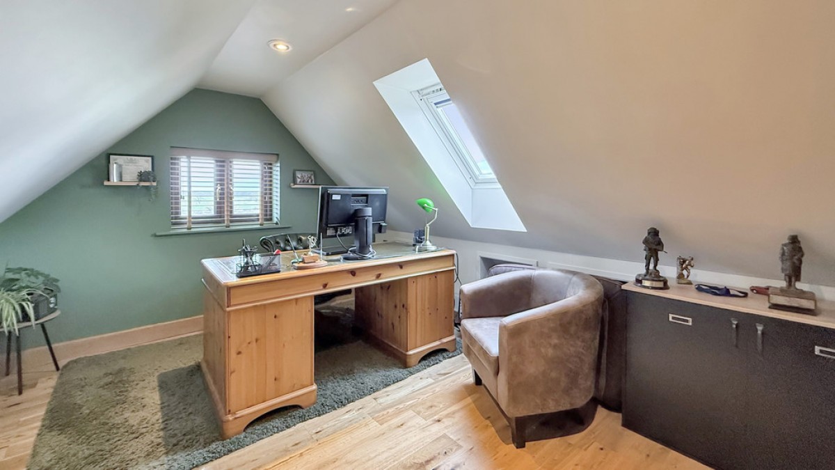 Southcroft, Chapmanslade