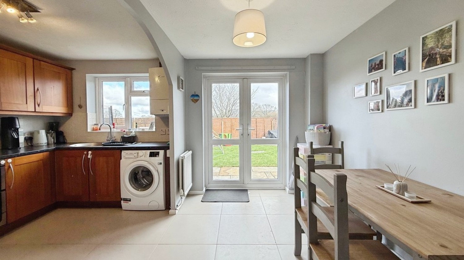 3 bedroom House in The Teasels, Warminster