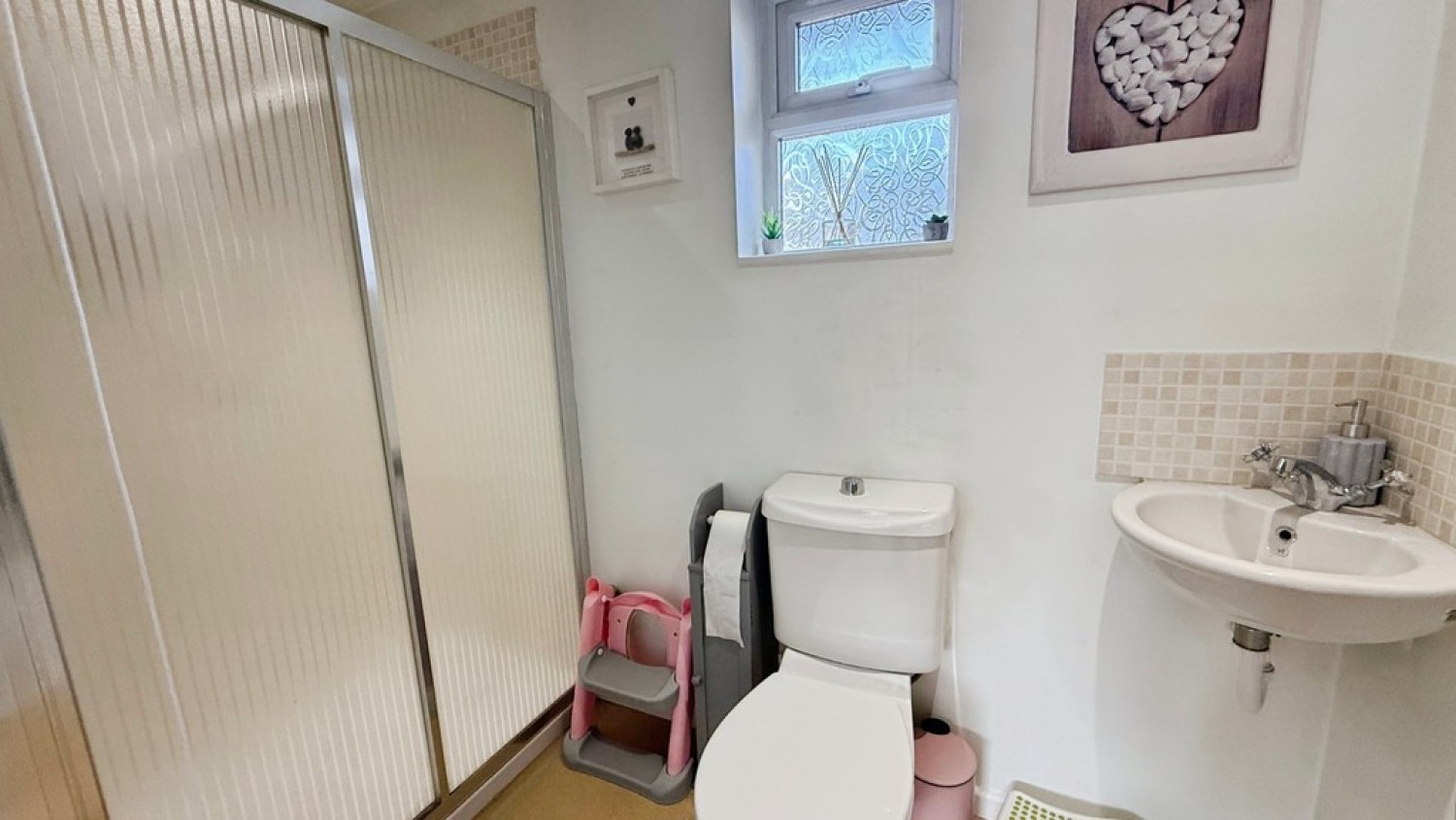 3 bedroom House in The Teasels, Warminster