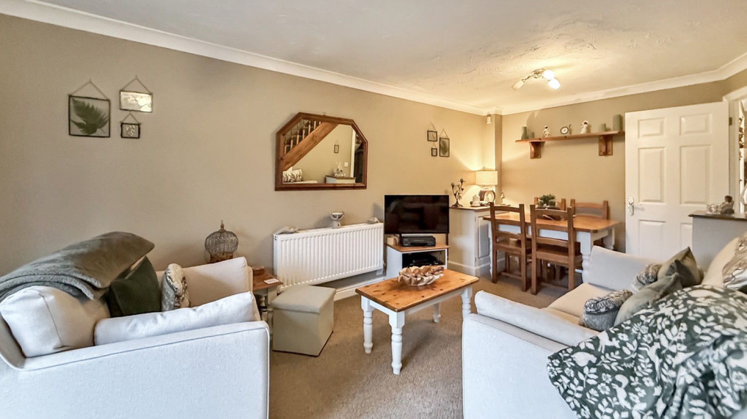 2 bedroom House in Coppice Close, Warminster