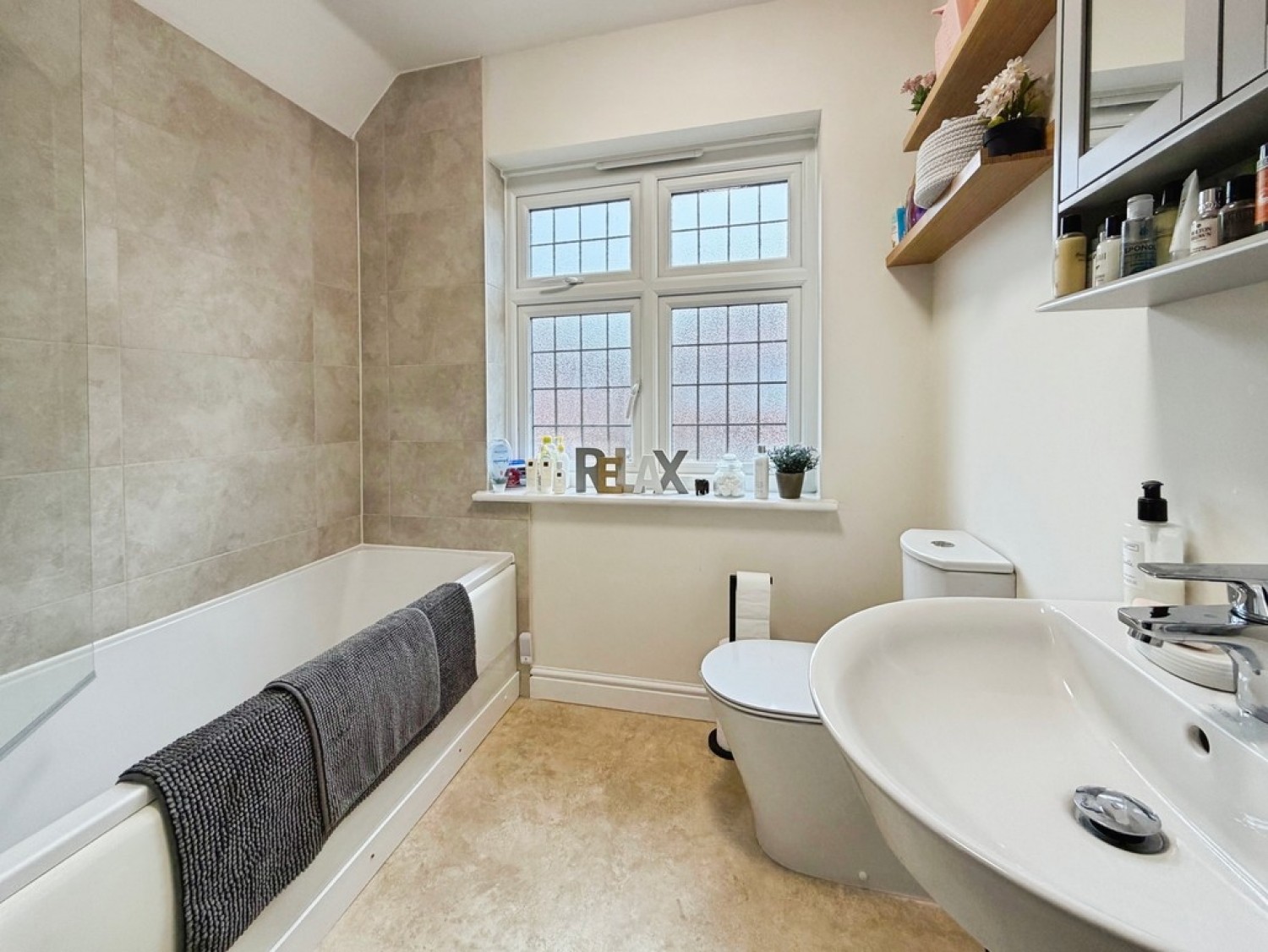 3 bedroom House in Osprey Road, Warminster