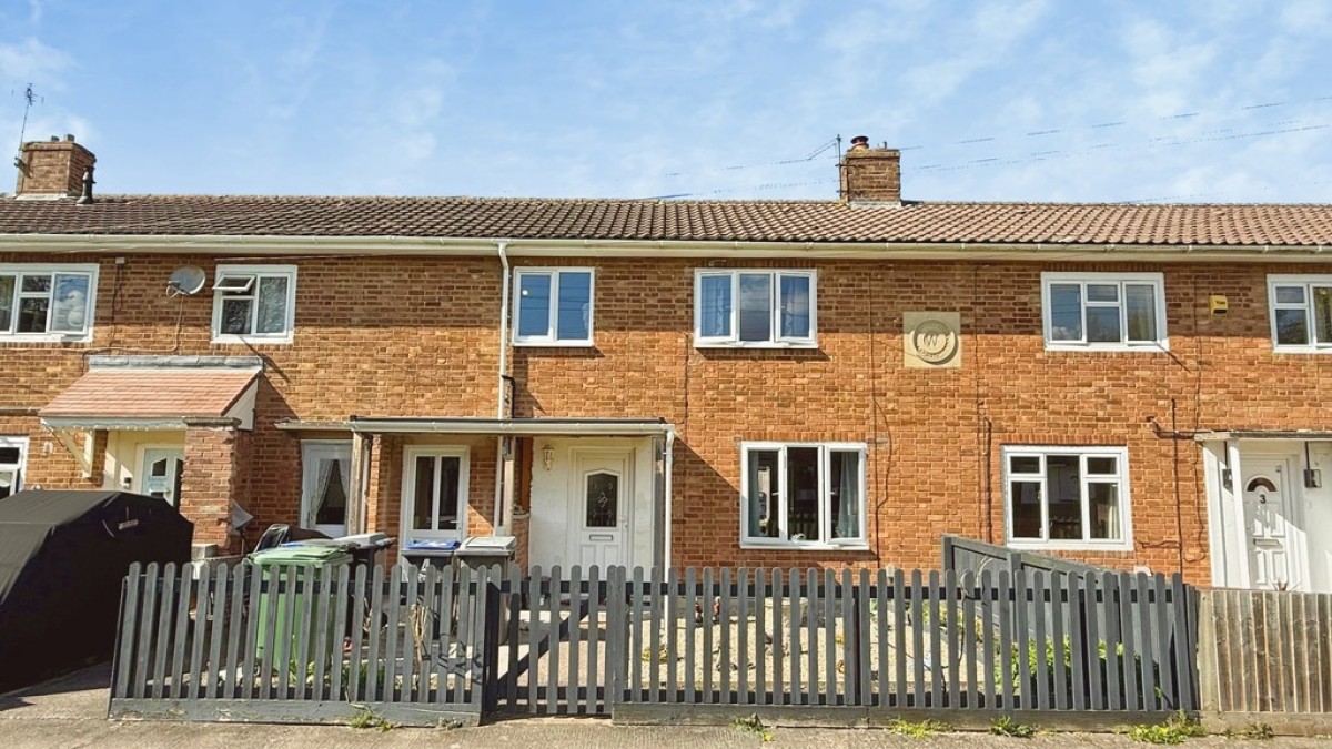 Cedar Grove, Westbury