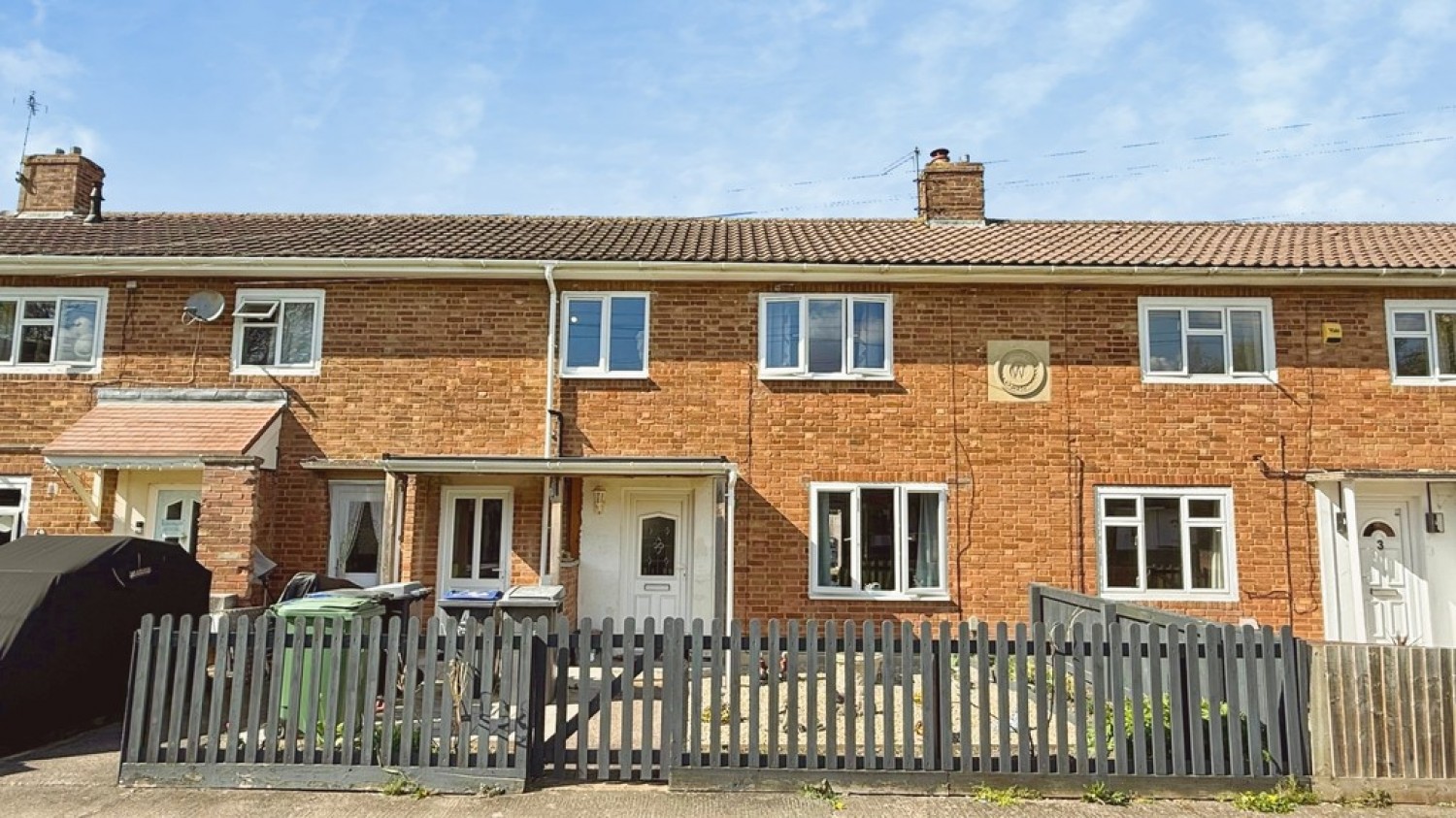 3 bedroom House for Sale Cedar Grove, Westbury