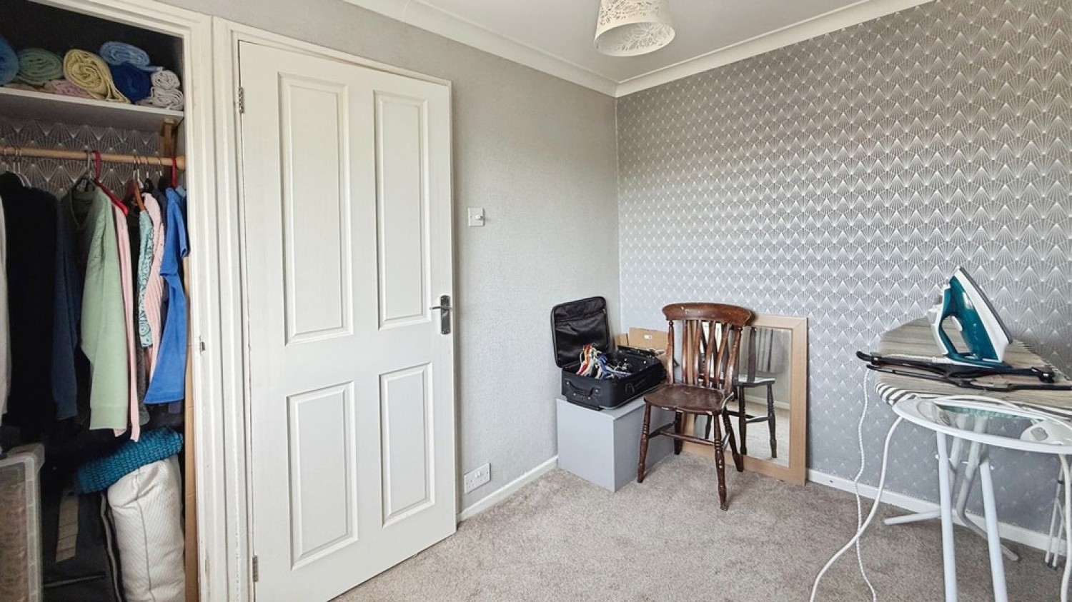 3 bedroom House for Sale Cedar Grove, Westbury