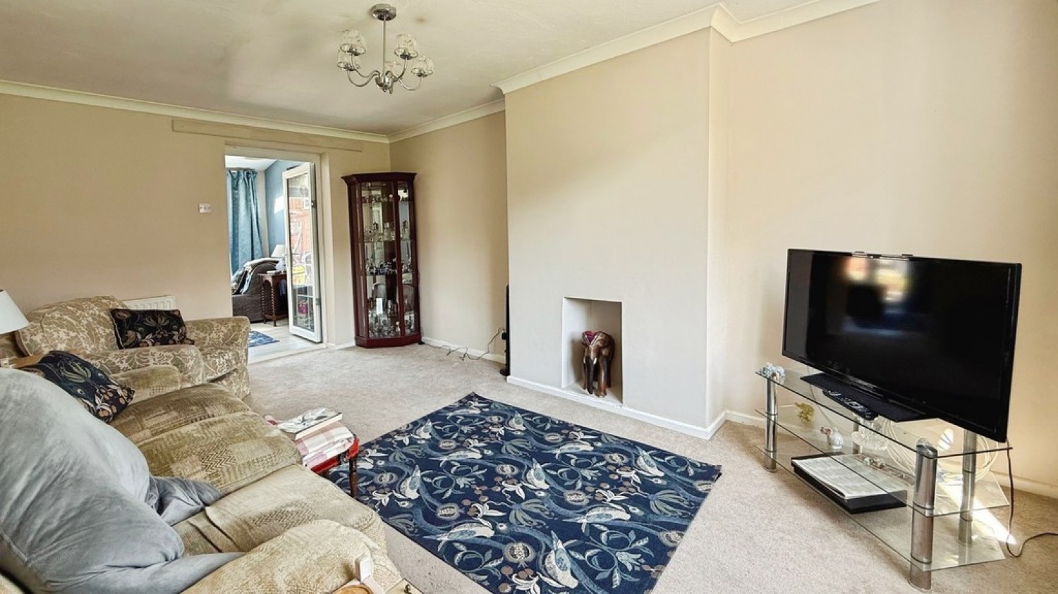 3 bedroom House for Sale Cedar Grove, Westbury