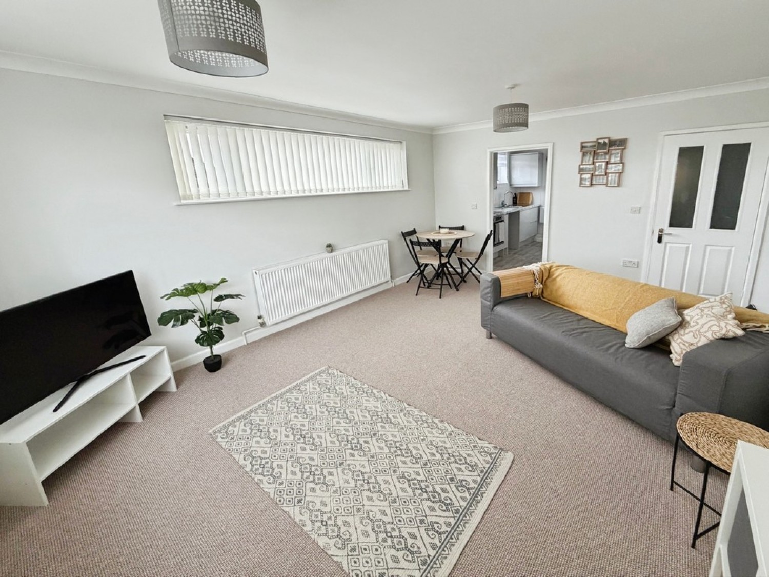 3 bedroom Flat for Sale Frome Road, Trowbridge
