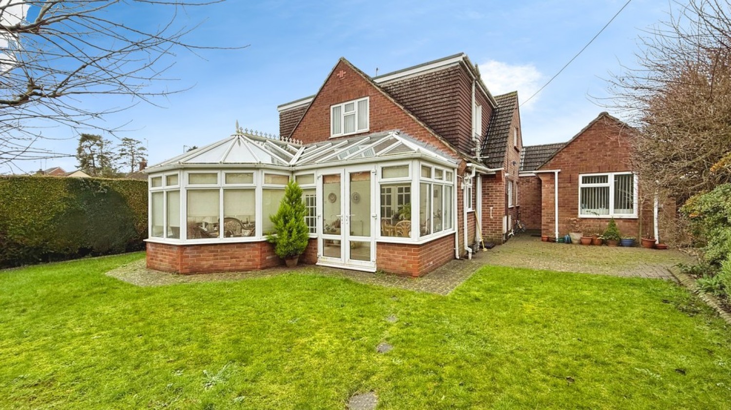 4 bedroom Bungalow for Sale Beckford Close, Warminster