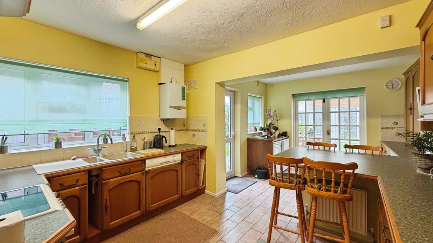 4 bedroom Bungalow for Sale Beckford Close, Warminster