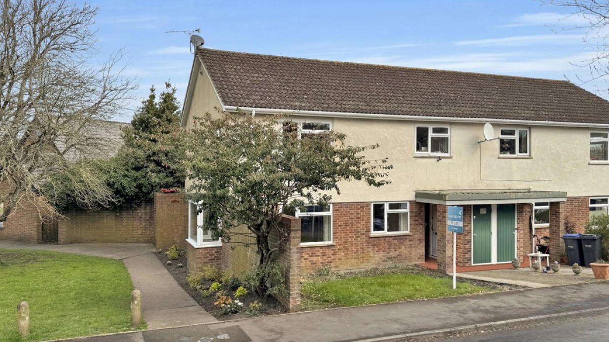 Tynings Lane, Bratton