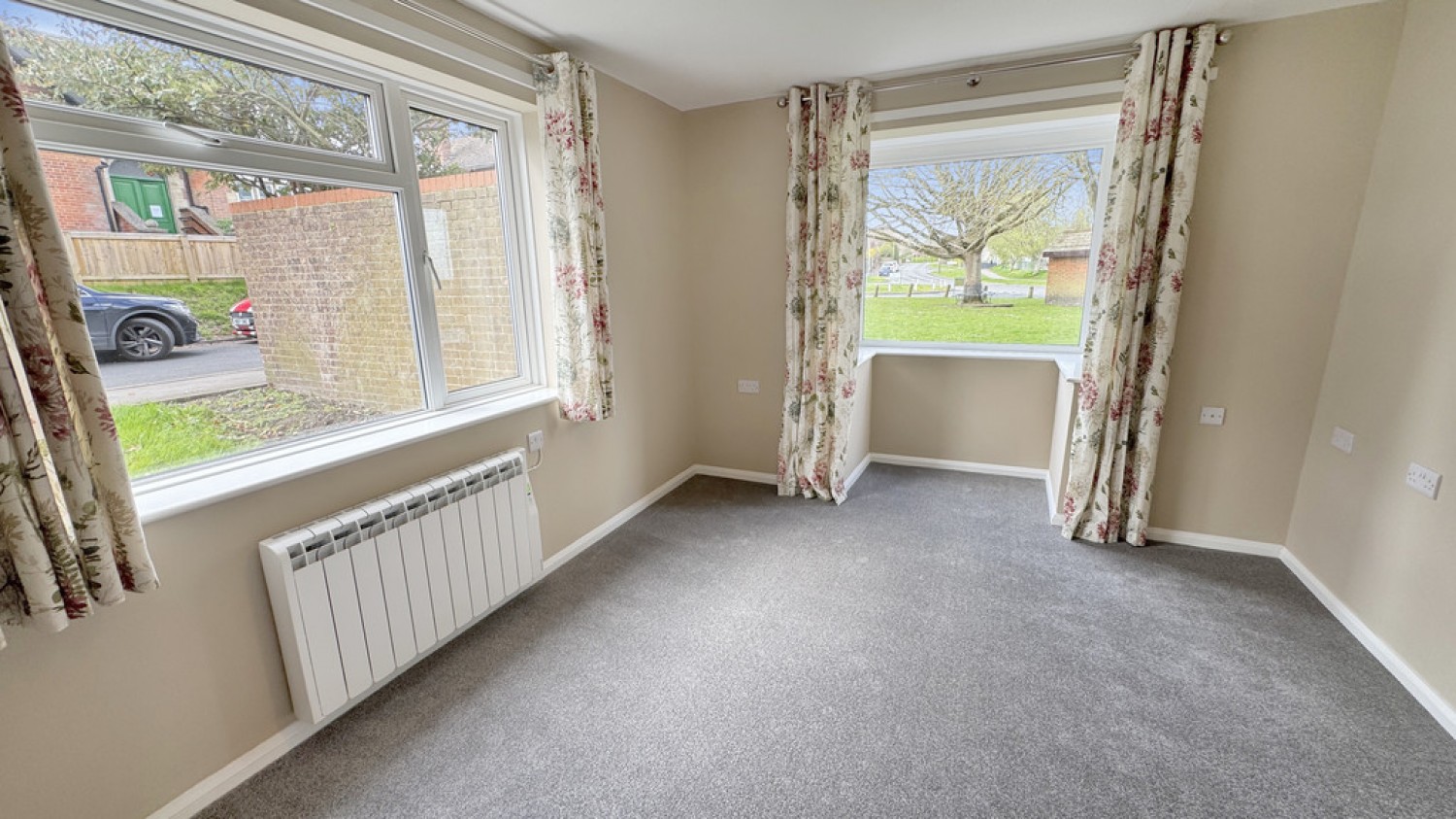 2 bedroom Flat for Letting Tynings Lane, Bratton