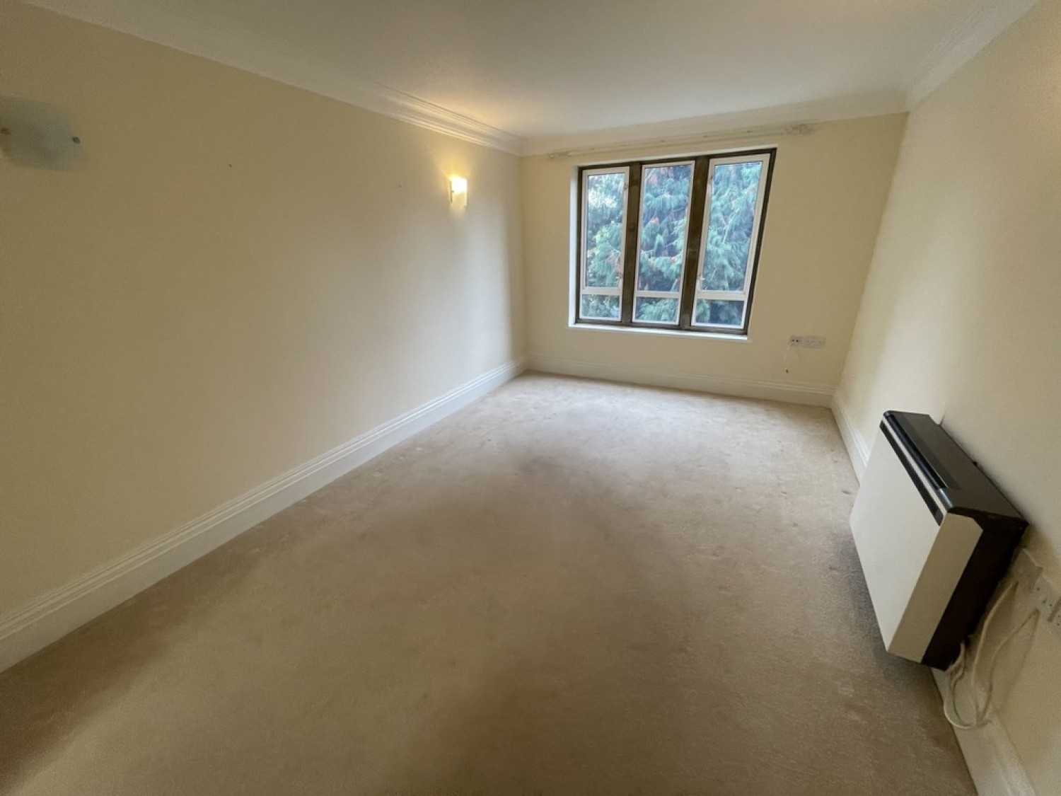 1 bedroom Flat for Letting Church Street, Longbridge Deverill, Warminster
