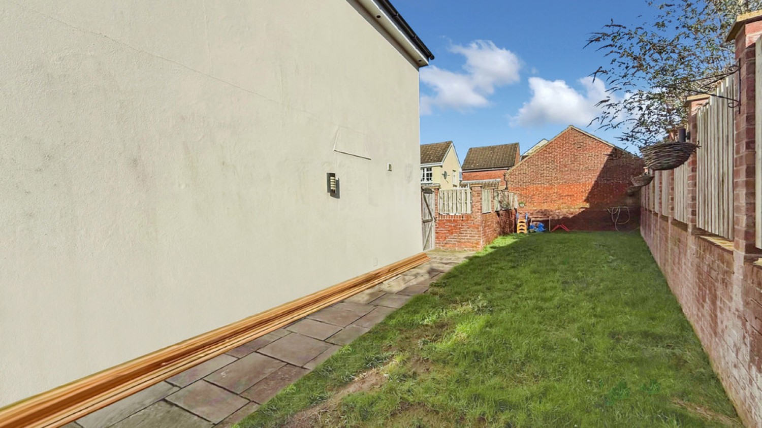 3 bedroom House in Hillside Park, Westbury