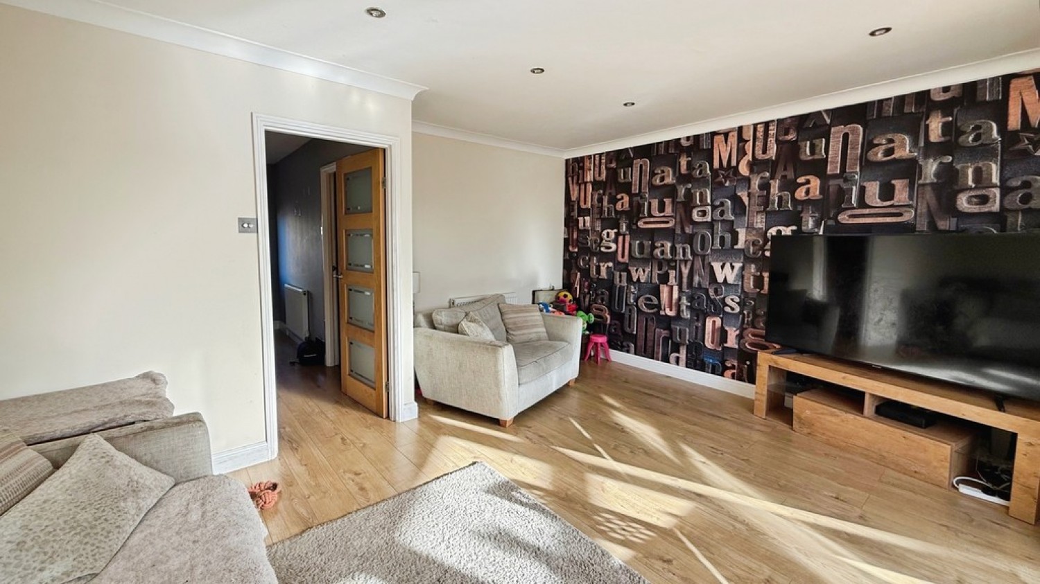 3 bedroom House in Hillside Park, Westbury