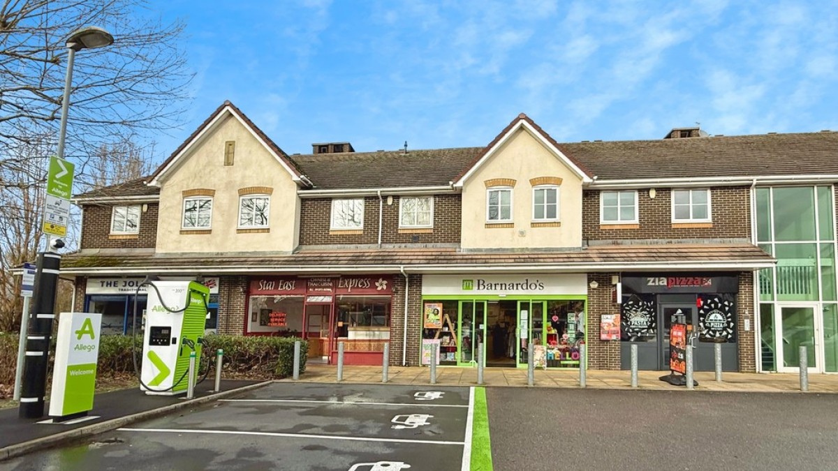 Palomino Place, Westbury