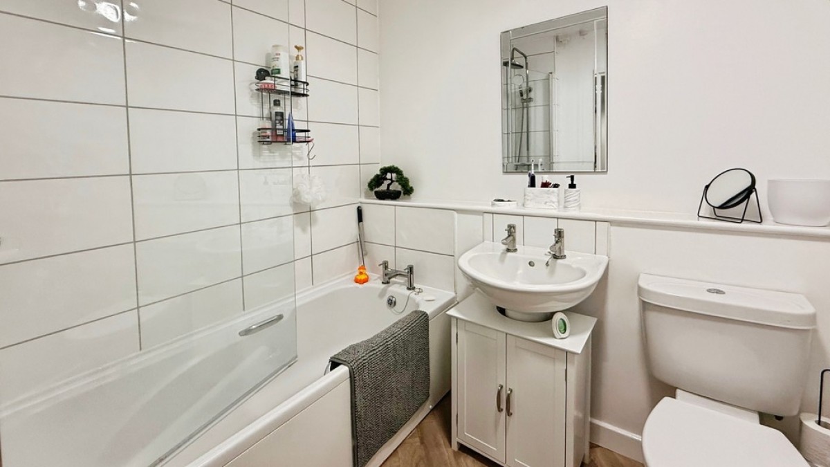 Palomino Place, Westbury