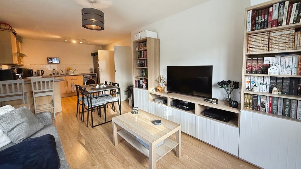 Palomino Place, Westbury