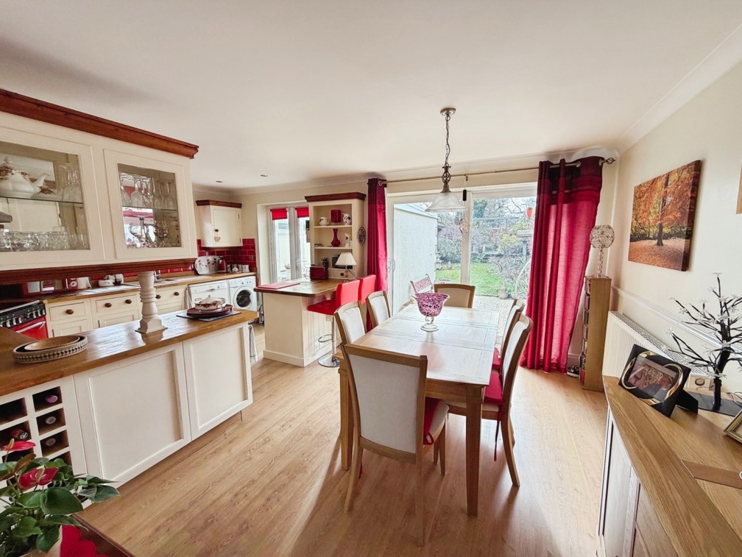 3 bedroom Bungalow for Sale St Andrews Road, Warminster
