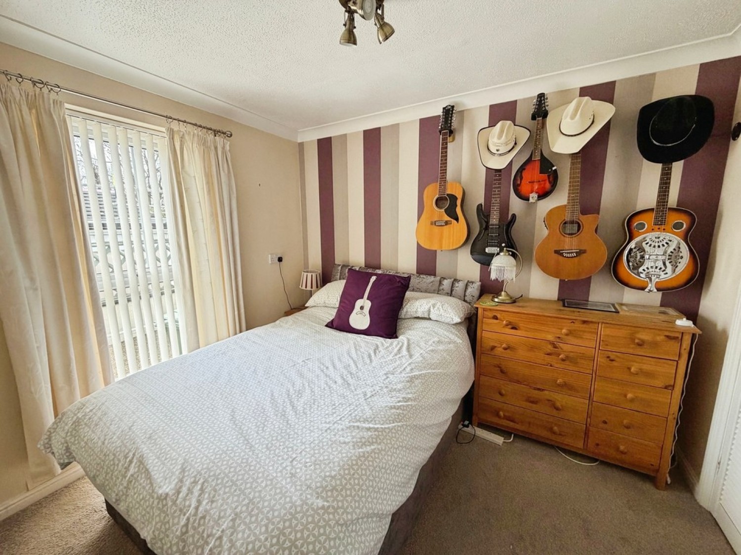 3 bedroom Bungalow for Sale St Andrews Road, Warminster