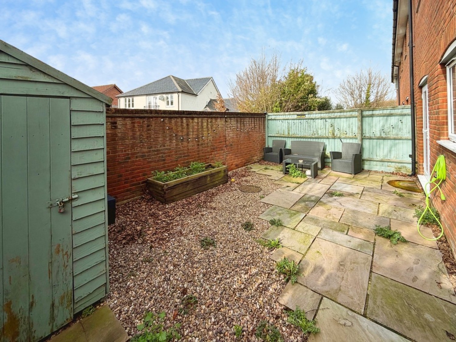 2 bedroom Flat for Sale The Mews, Westbury