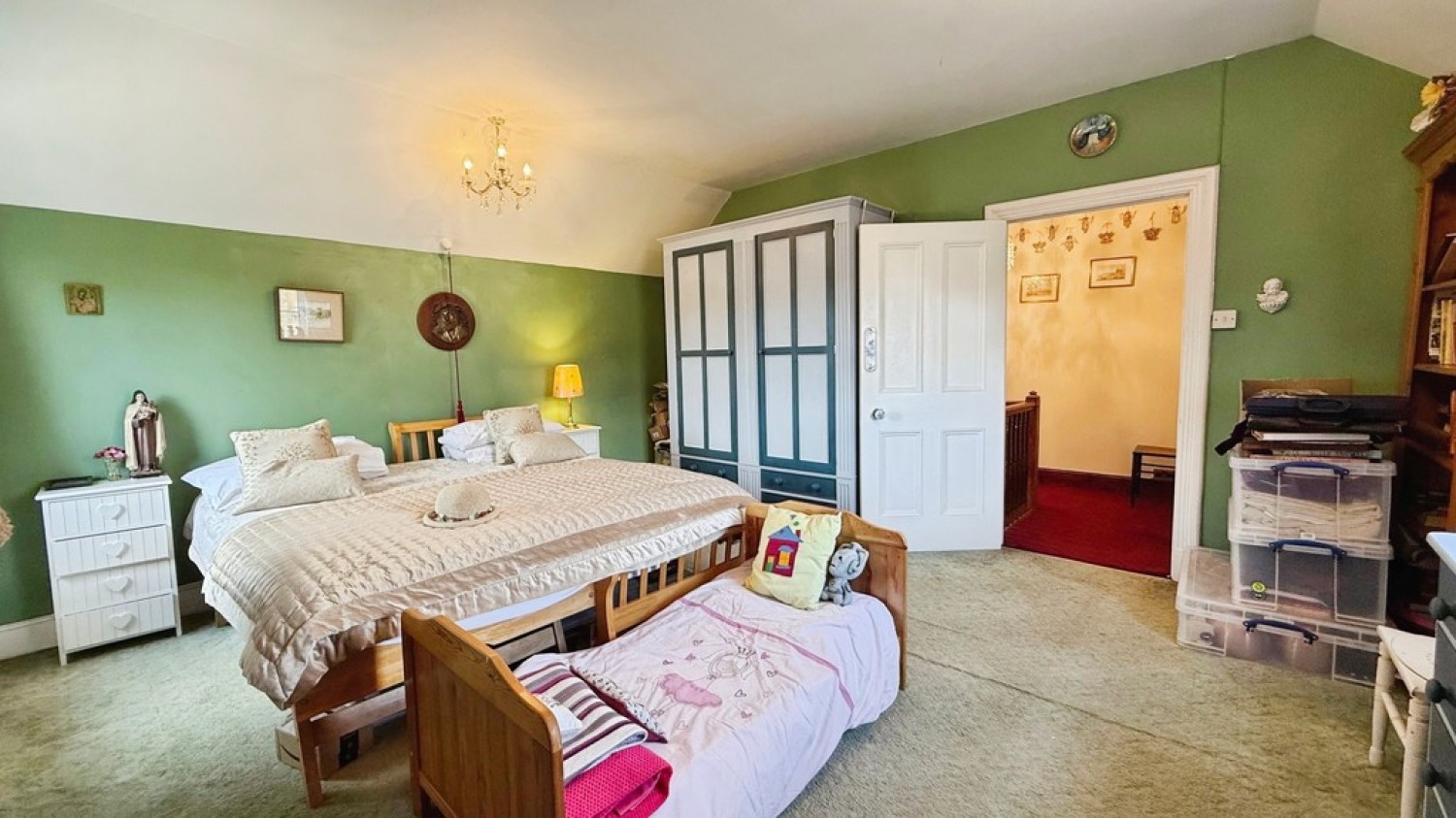 5 bedroom House for Sale Boreham Road, Warminster