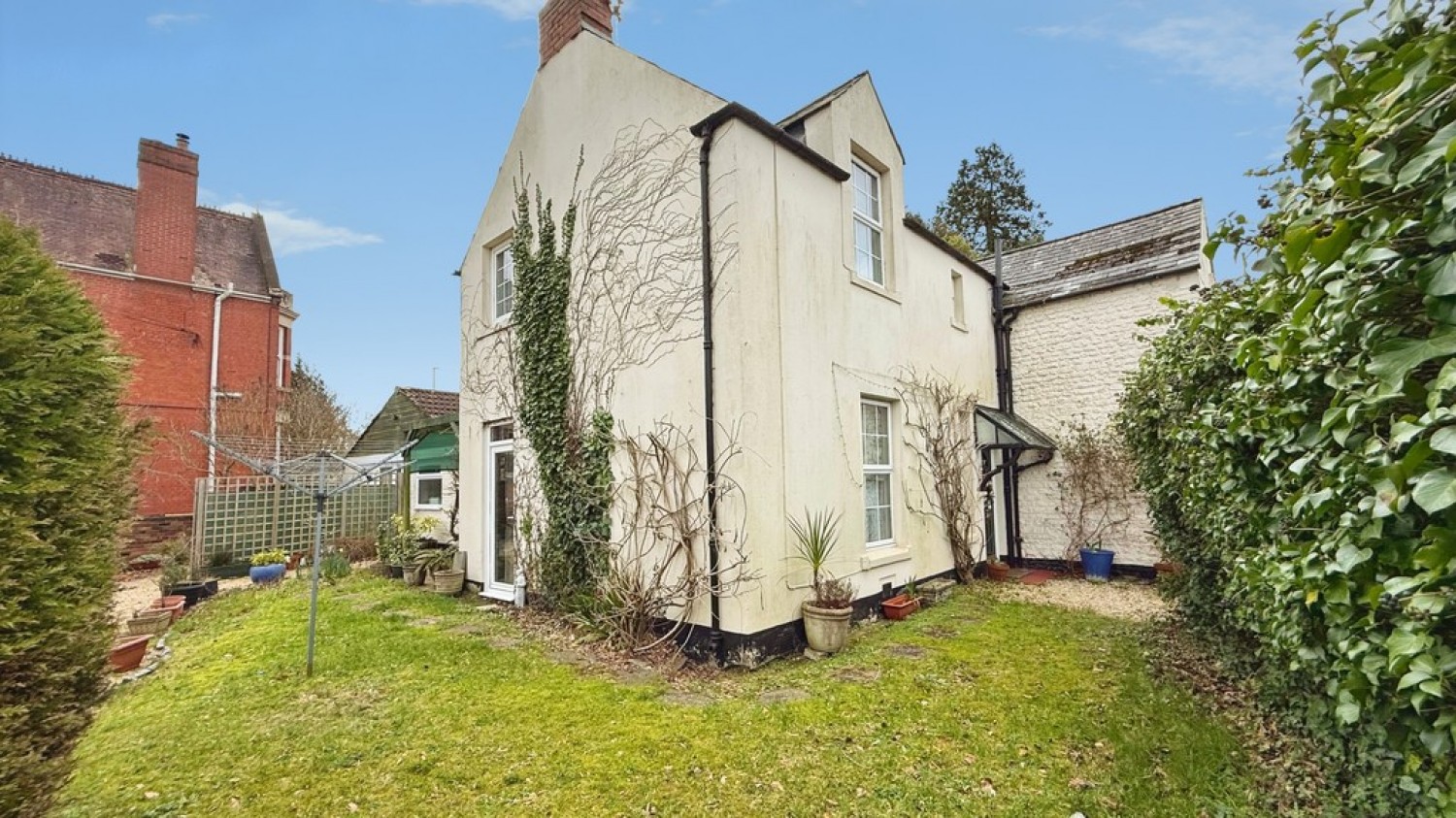 5 bedroom House for Sale Boreham Road, Warminster