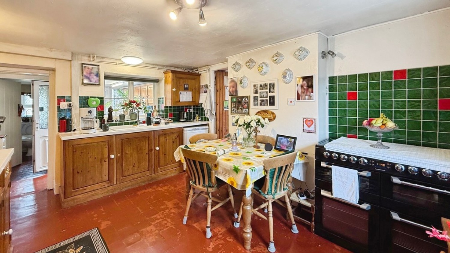 5 bedroom House for Sale Boreham Road, Warminster