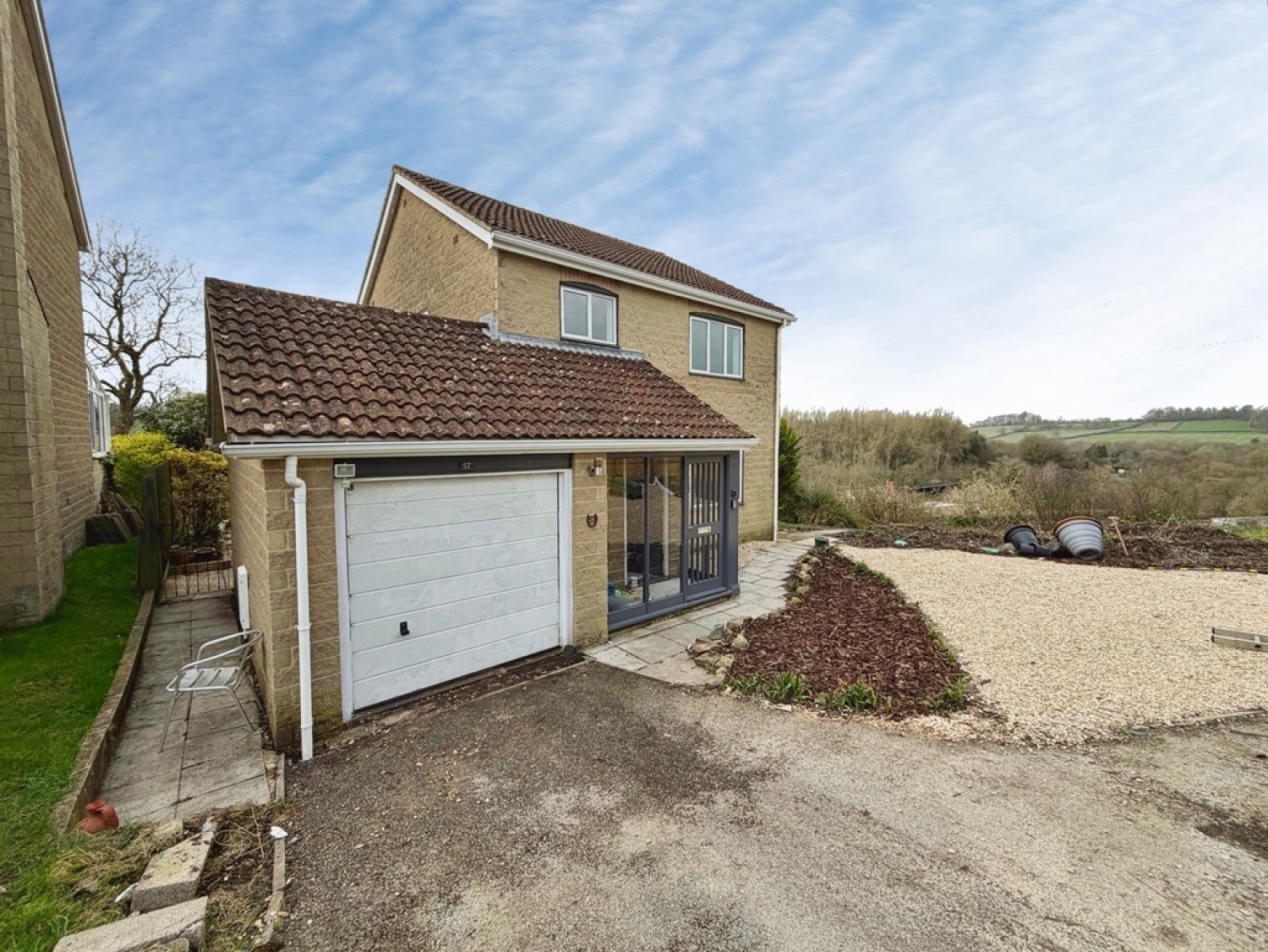 4 bedroom House for Sale Packsaddle Way, Frome