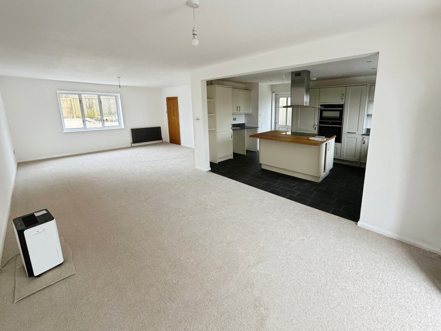 4 bedroom House for Sale Packsaddle Way, Frome