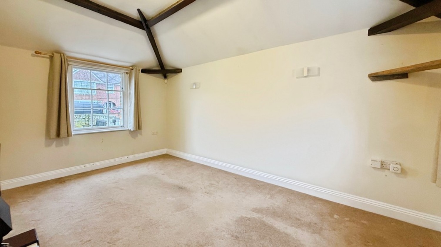 2 bedroom Property for Sale William House Court, Westbury